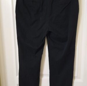 Women's Ankle Black Pants. Dana Buchman, Sz 8